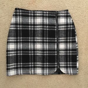 ♏️Sold on Mercari- Plaid skirt